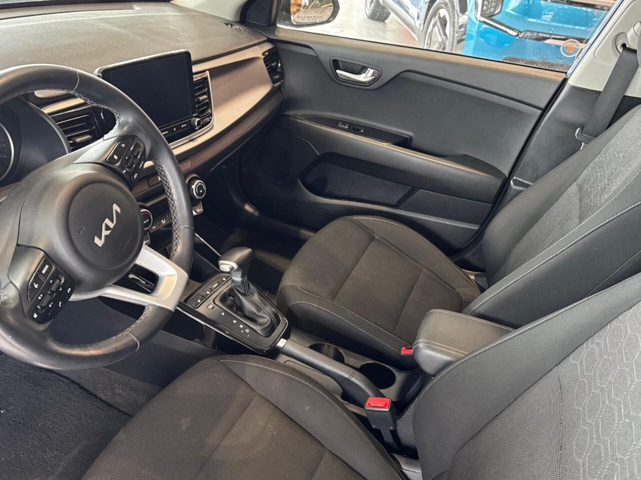 2023 Kia Rio 5-door EX Premium IVT Photo