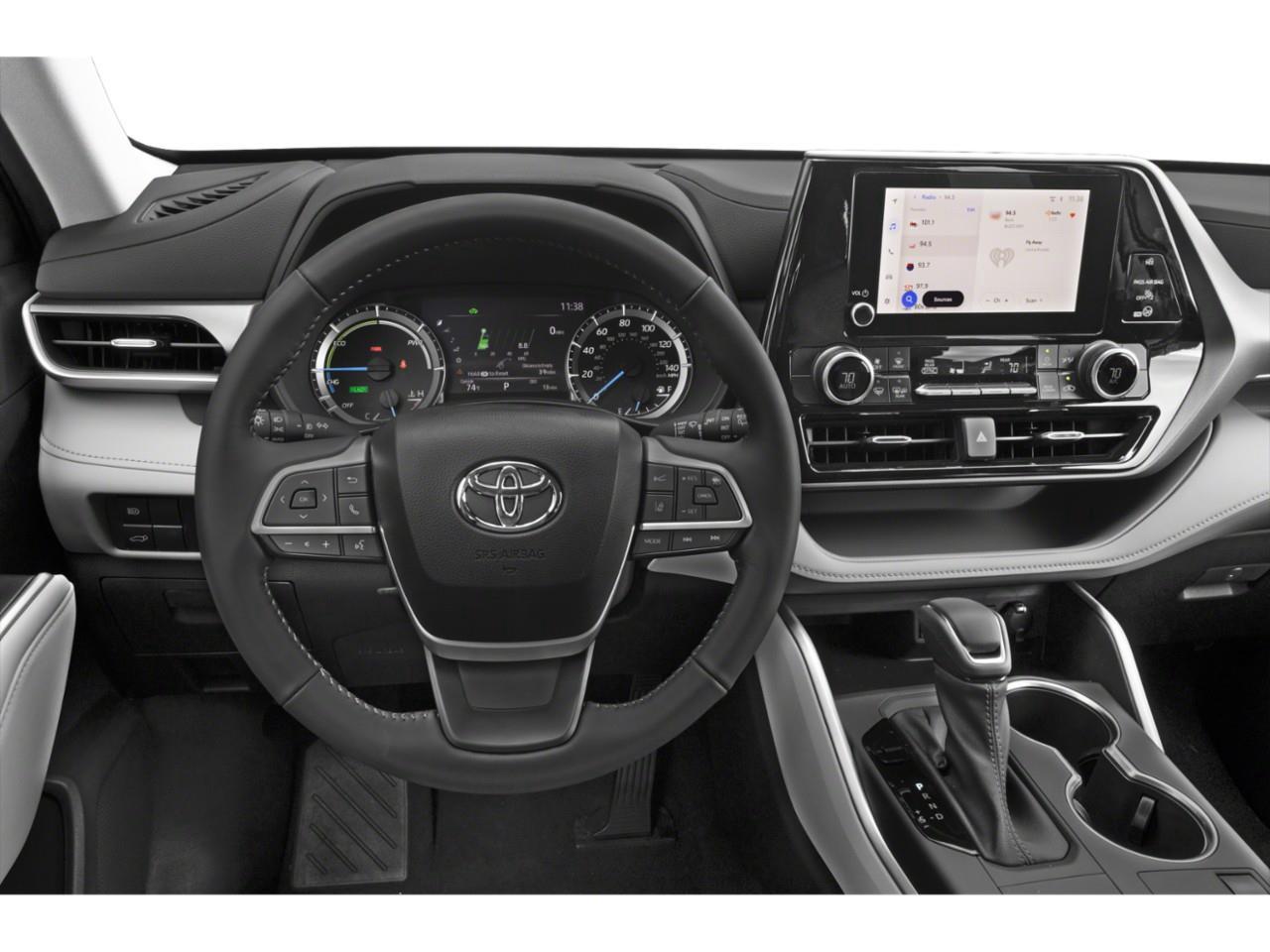 2023 Toyota Highlander Hybrid LE 4dr All-Wheel Drive Photo3
