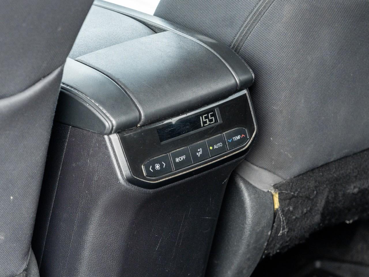 2023 Toyota Highlander Hybrid LE 4dr All-Wheel Drive Photo