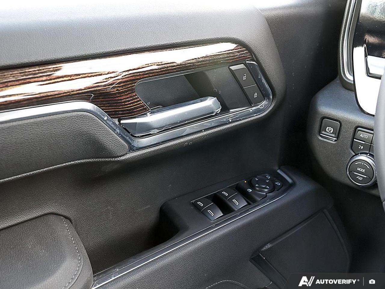 2026 GMC Sierra 1500 Crew Cab Standard Box 4-Wheel Drive Elevation Photo