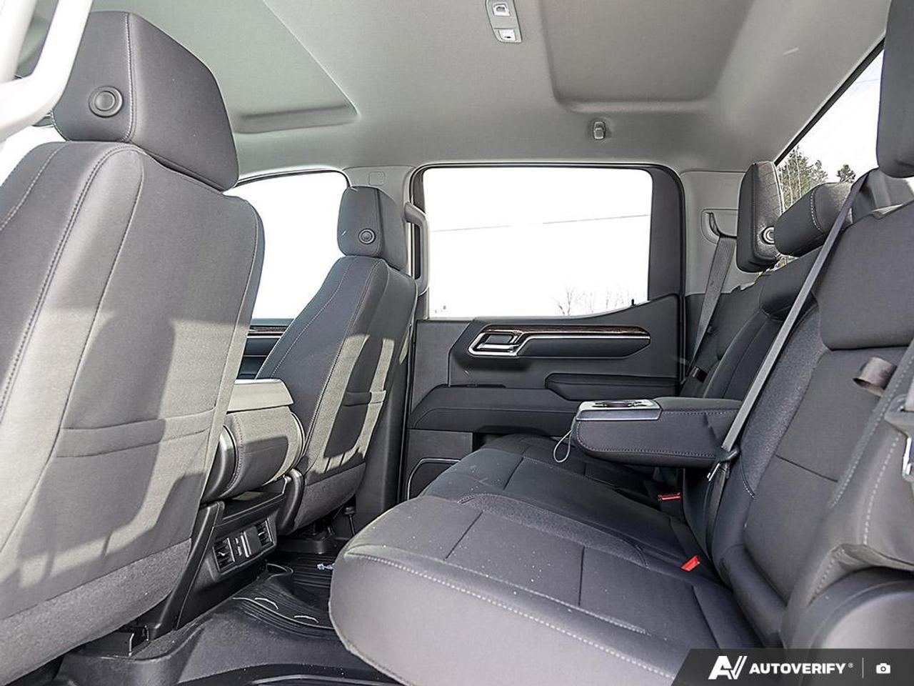 2026 GMC Sierra 1500 Crew Cab Standard Box 4-Wheel Drive Elevation Photo