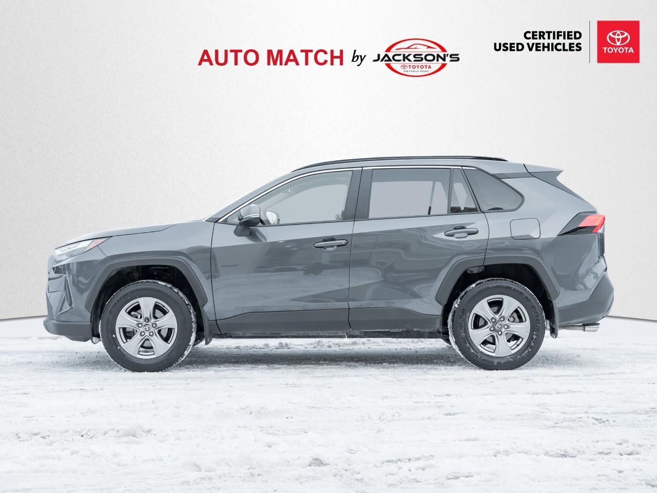 2025 Toyota RAV4 XLE 4dr All-wheel Drive Photo3