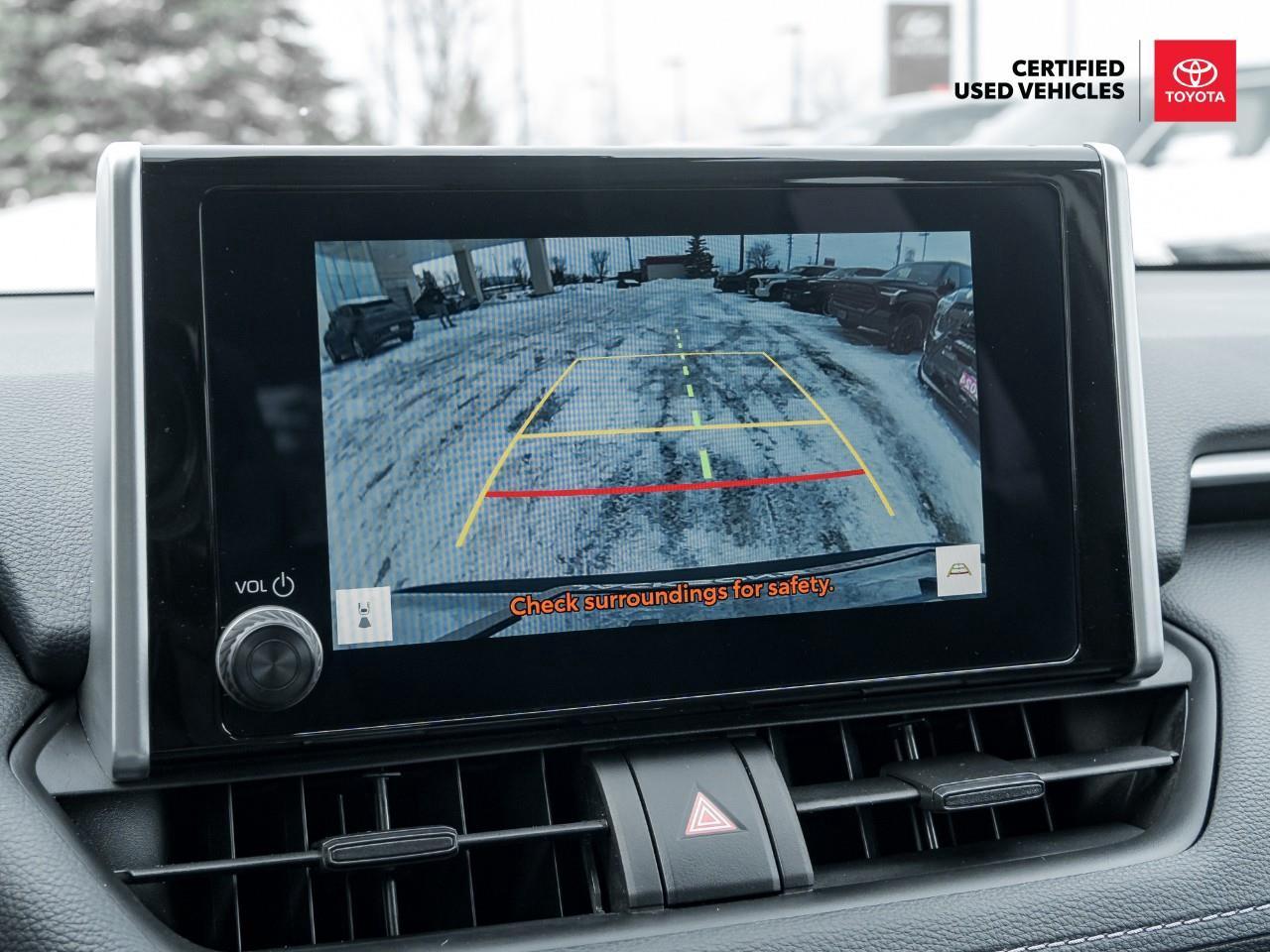 2025 Toyota RAV4 XLE 4dr All-wheel Drive Photo