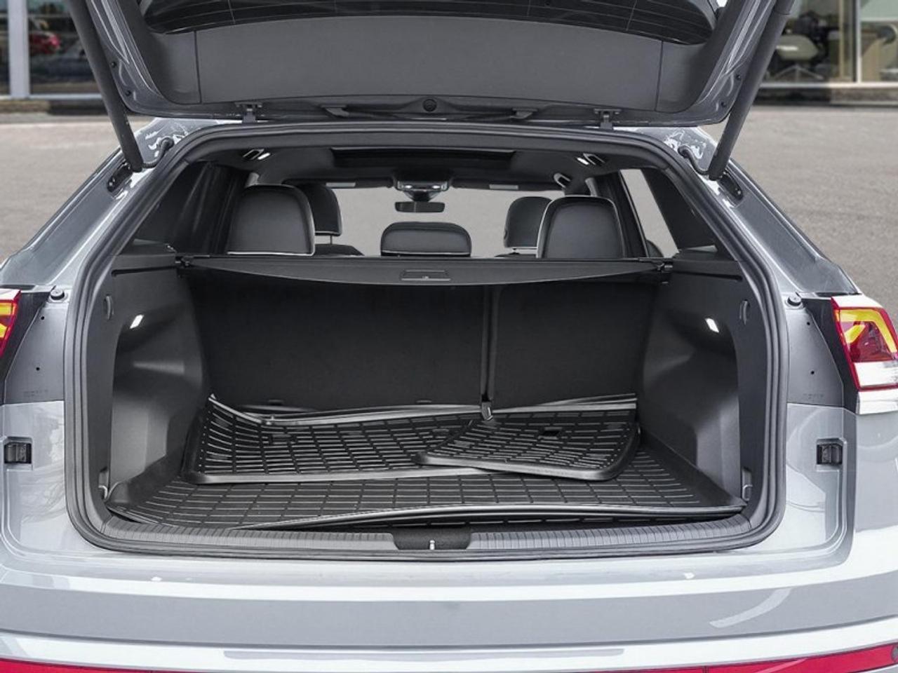 2026 Volkswagen Atlas Cross Sport Execline Photo