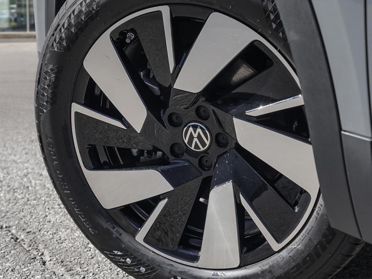 2026 Volkswagen Atlas Cross Sport Highline Photo