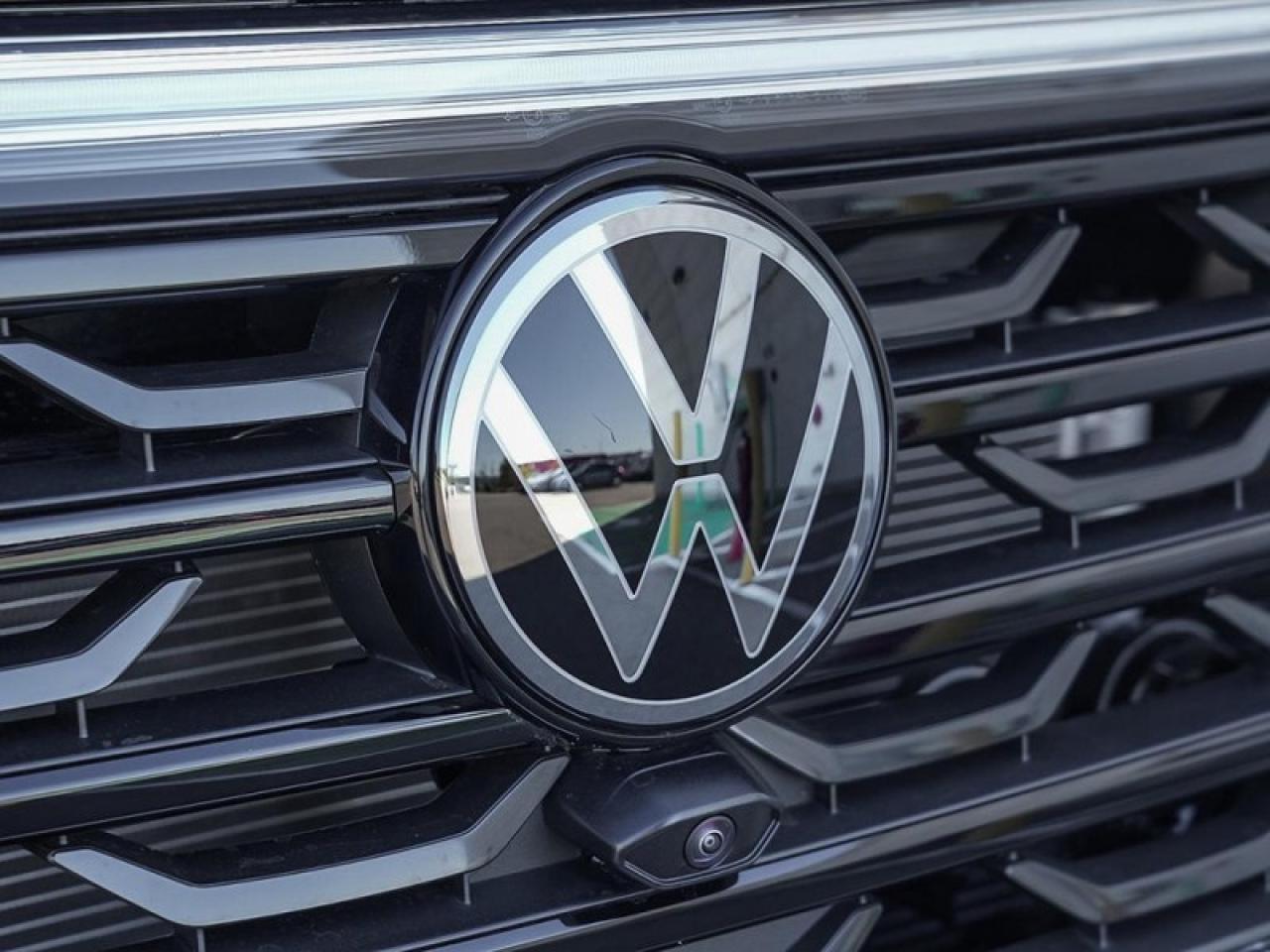 2026 Volkswagen Atlas Cross Sport Highline Photo