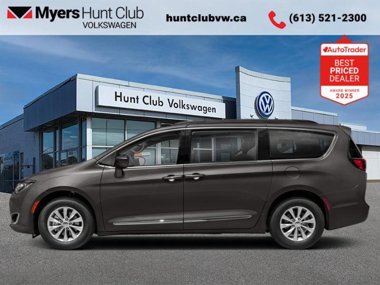 2018 Chrysler Pacifica Touring-L Photo