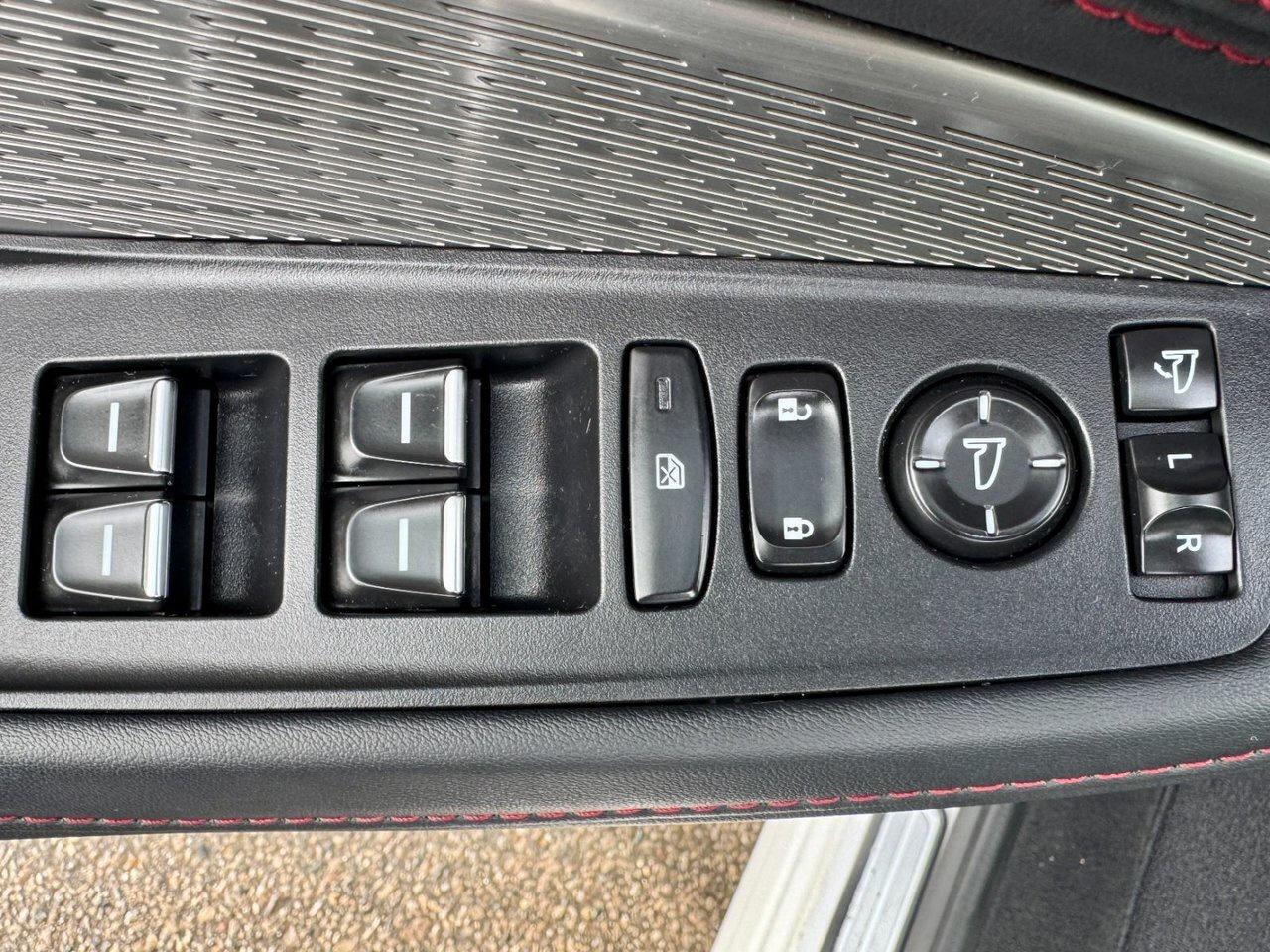 2023 Acura MDX A-Spec 3500lbs Acura Trailer Pkg Photo