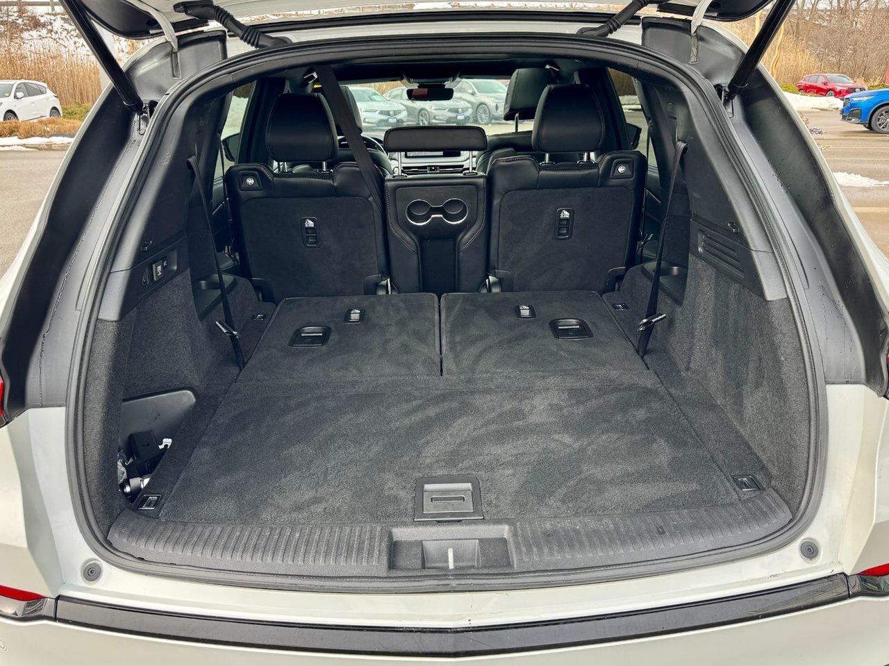 2023 Acura MDX A-Spec 3500lbs Acura Trailer Pkg Photo