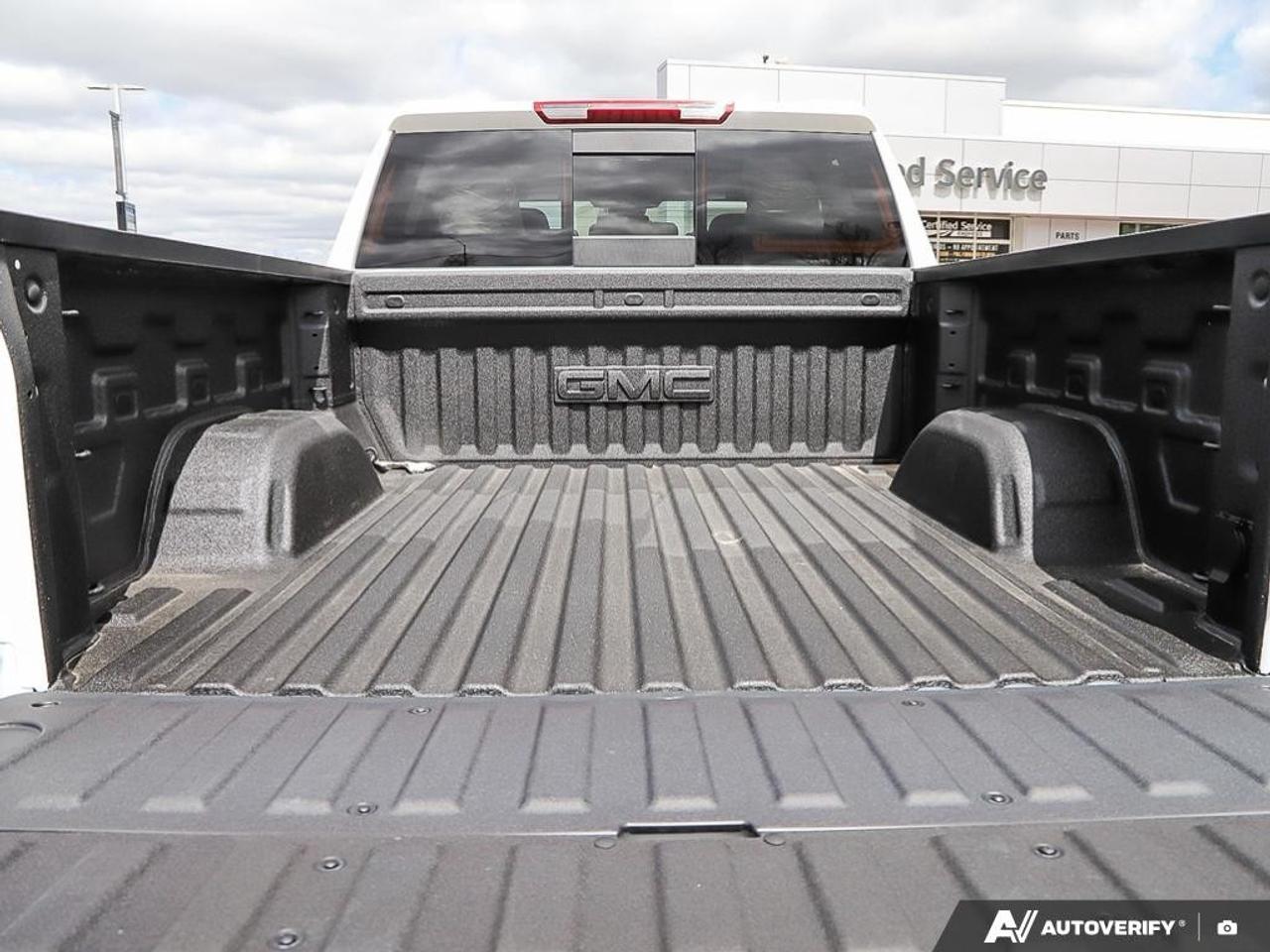 2026 GMC Sierra 1500 Crew Cab Short Box 4-Wheel Drive AT4 Photo