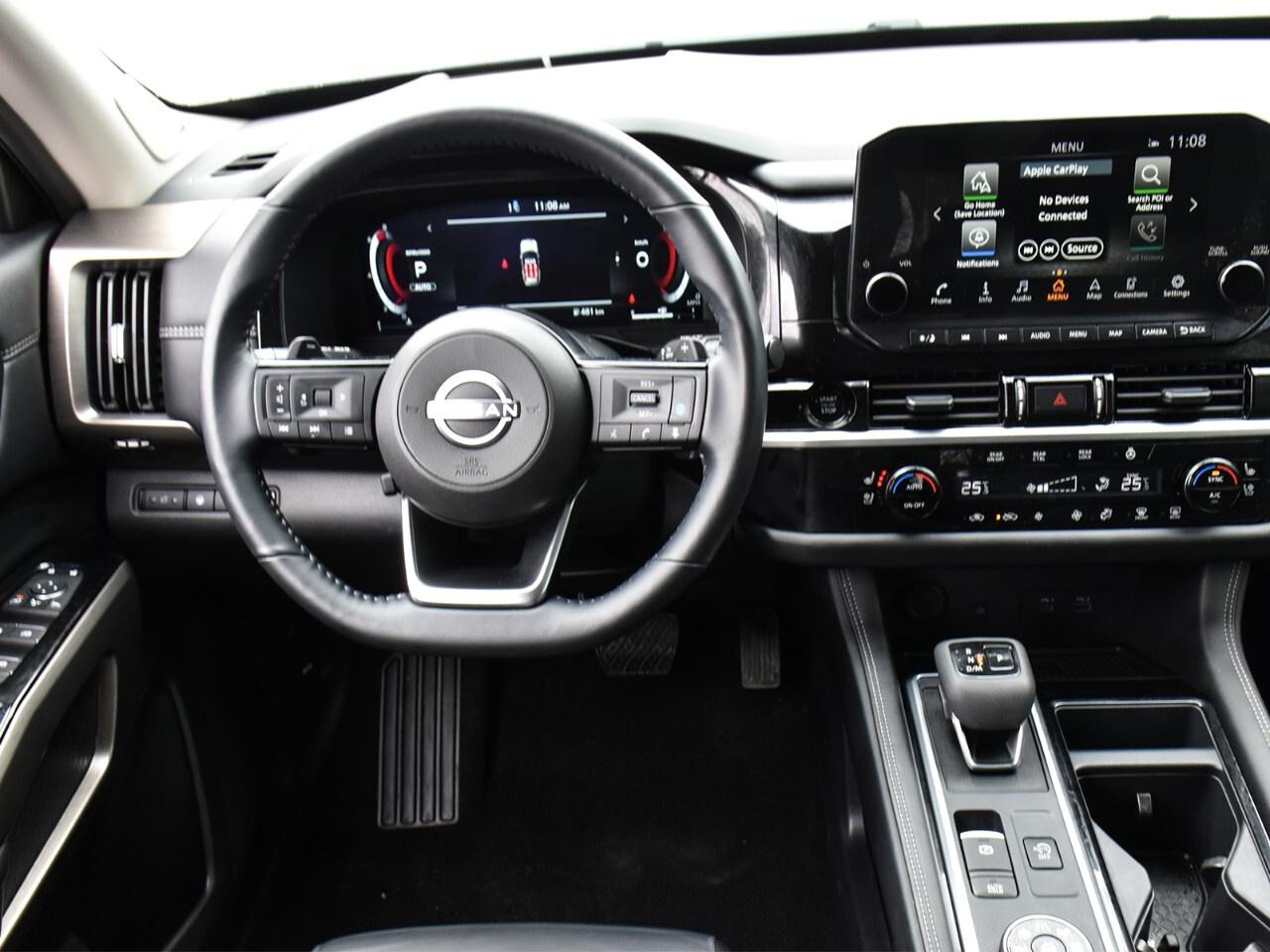 2025 Nissan Pathfinder PLATINUM - PREVIOUS MANAGER DEMONSTRATOR Photo