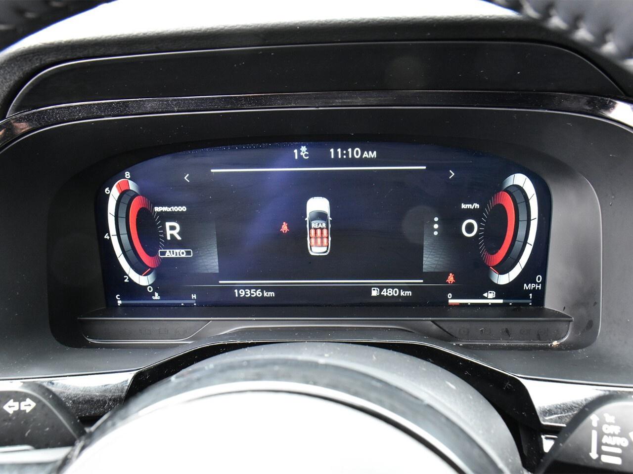 2025 Nissan Pathfinder PLATINUM - PREVIOUS MANAGER DEMONSTRATOR Photo