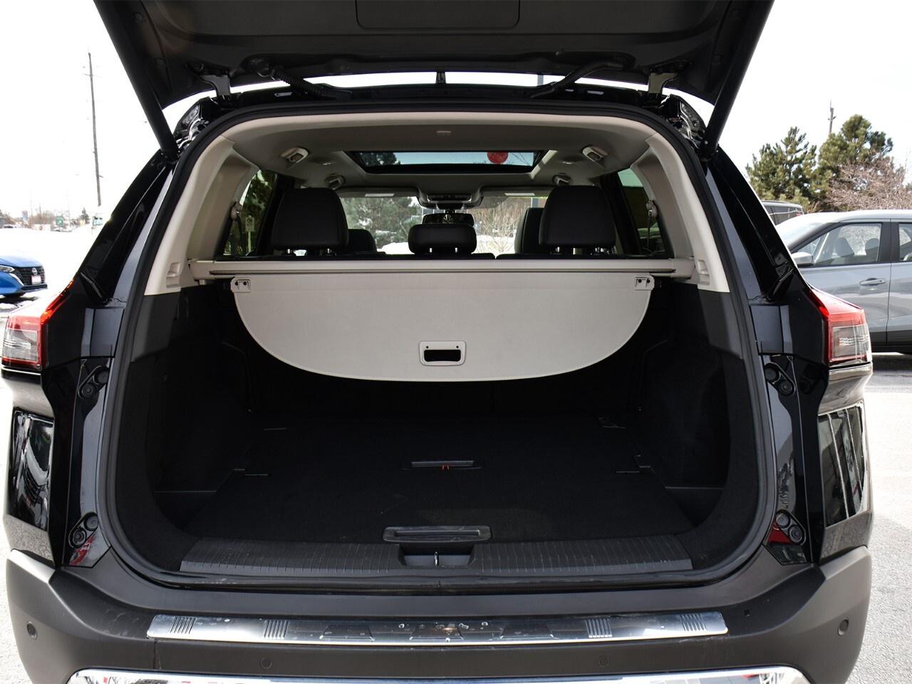 2023 Nissan Rogue PLATINUM, FULLY LOADED, BOSE AUDIO, APPLE CARPLAY Photo