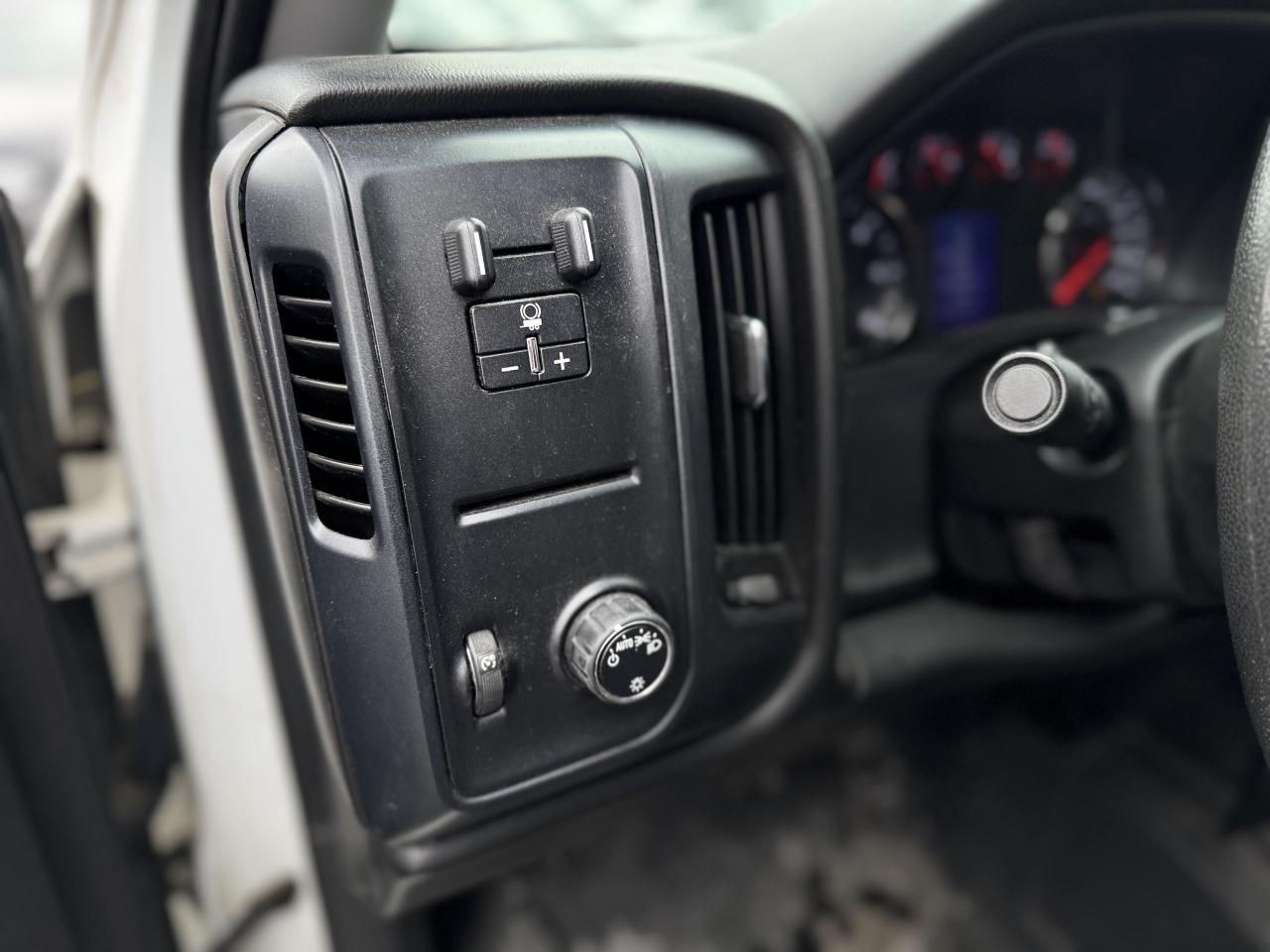 2017 GMC Sierra 1500 4WD Crew Cab 153.0 Photo