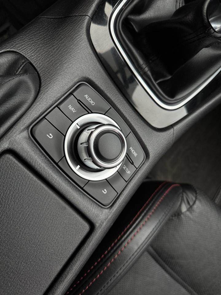 2015 Mazda MAZDA6 6 Speed Manual   Grand Touring! Photo