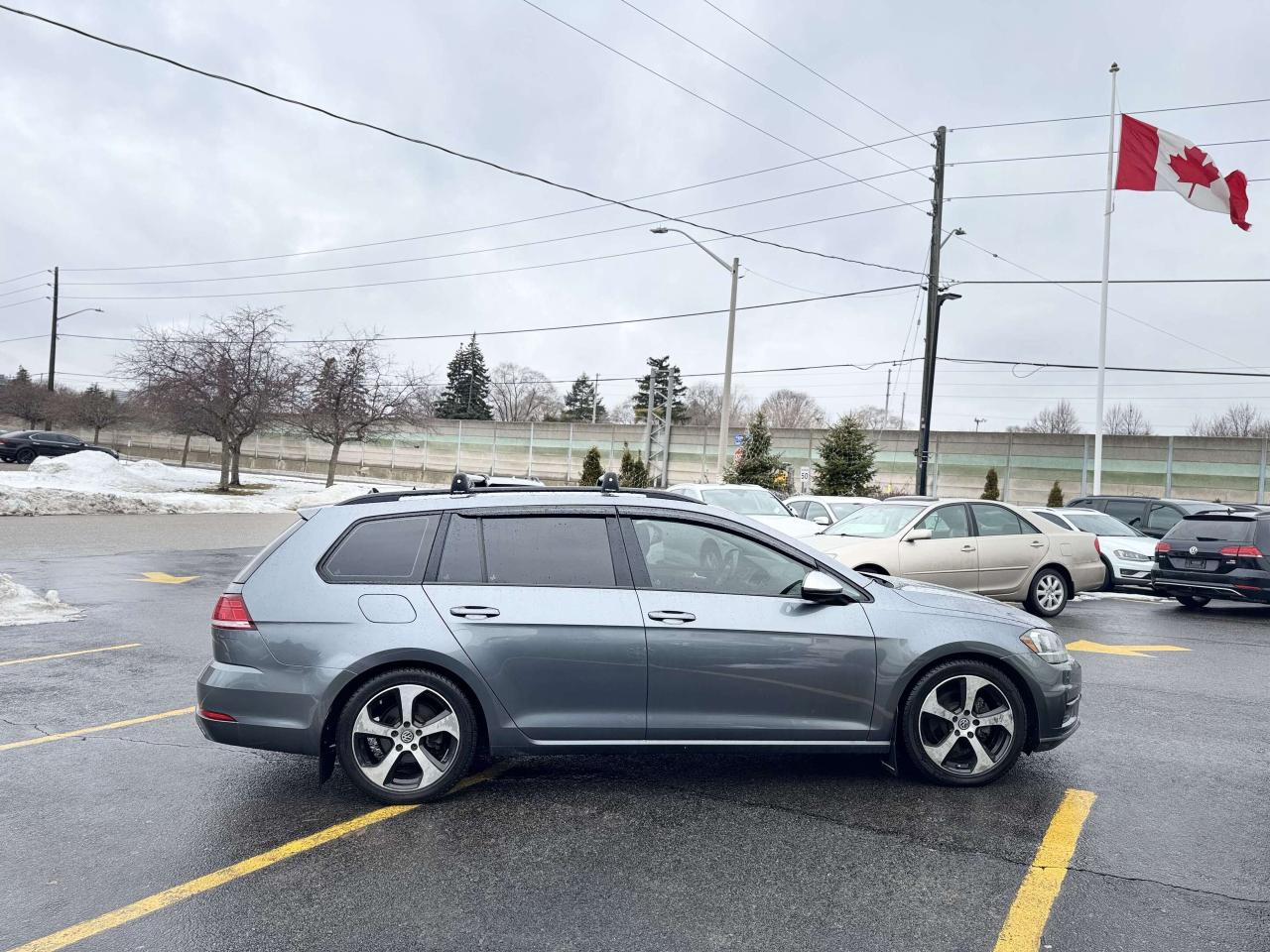 2018 Volkswagen Golf SportWagen Comfortline Manual 4MOTION! Photo