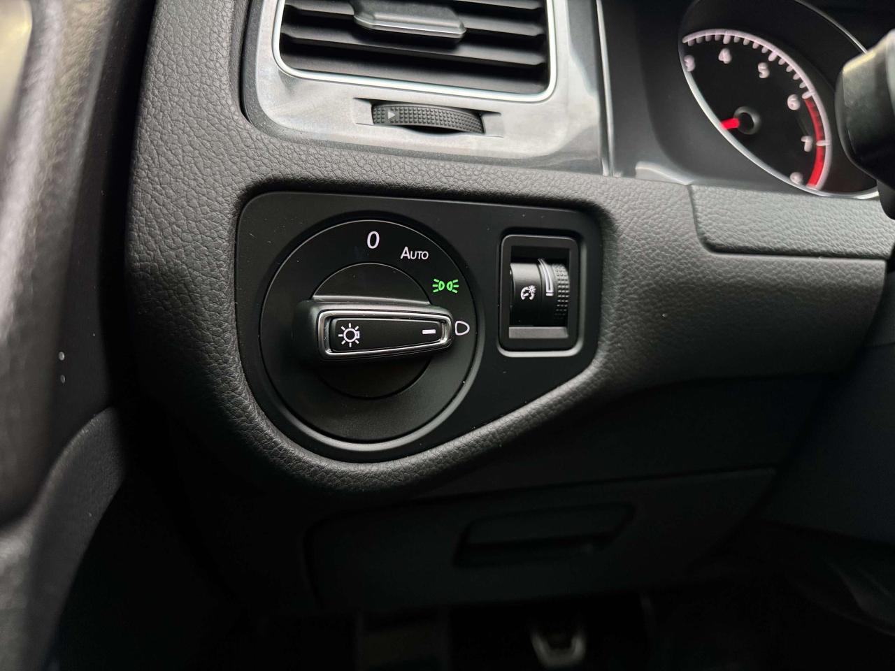 2018 Volkswagen Golf SportWagen Comfortline Manual 4MOTION! Photo