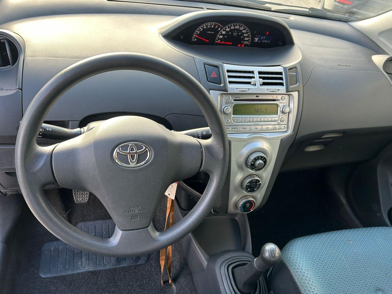 2007 Toyota Yaris 5 Spd Manual Photo