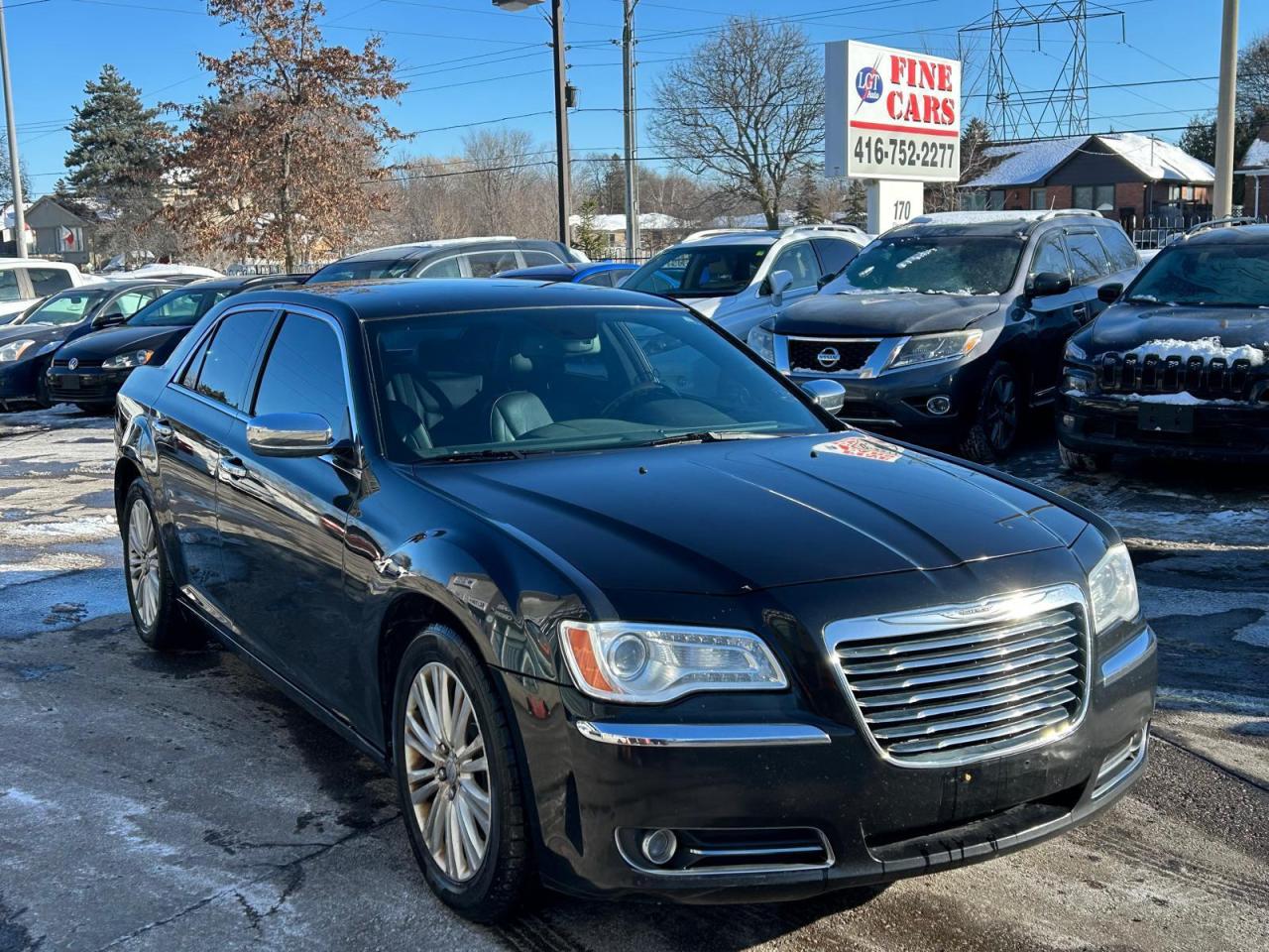 2011 Chrysler 300 4dr Sdn 300C AWD Photo