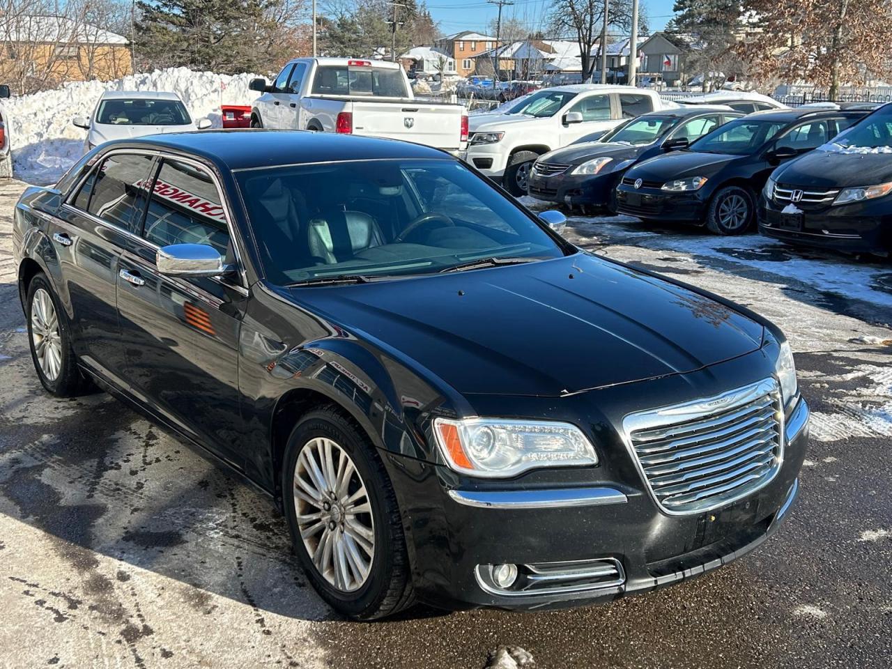 2011 Chrysler 300 4dr Sdn 300C AWD Photo