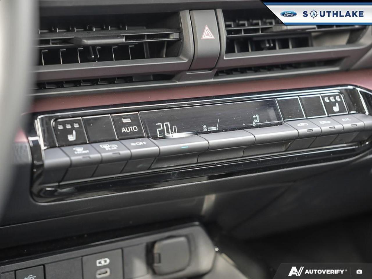 2023 Toyota Prius Prime XSE 5dr Hatchback Photo