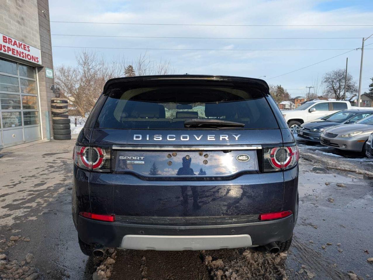 2015 Land Rover Discovery Sport AWD 4dr HSE LUXURY Photo