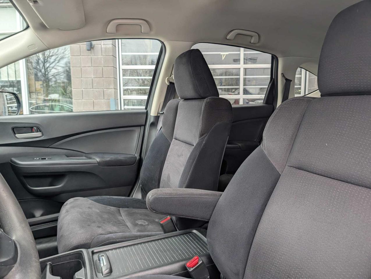 2014 Honda CR-V 2WD 5dr LX Photo