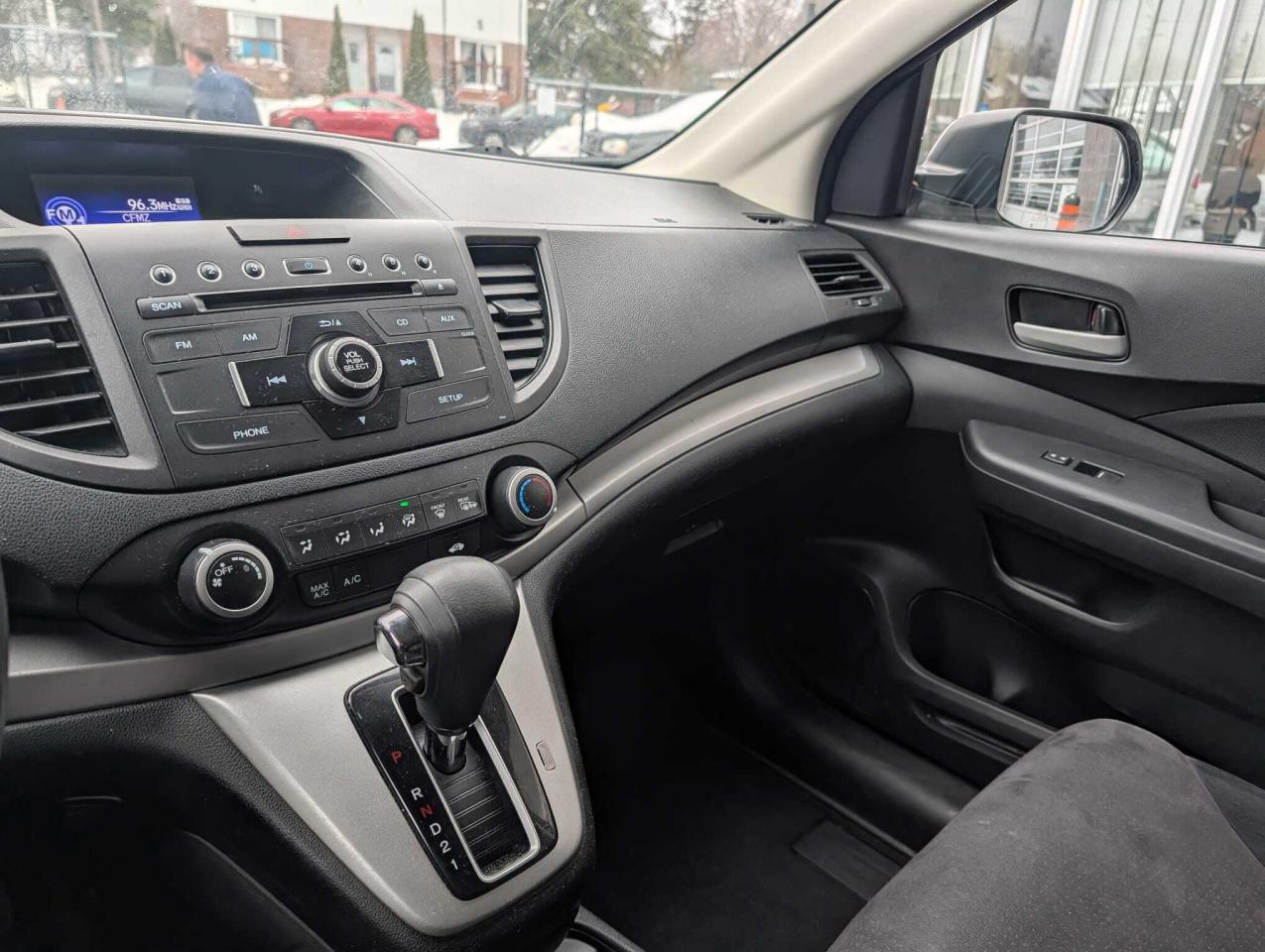 2014 Honda CR-V 2WD 5dr LX Photo