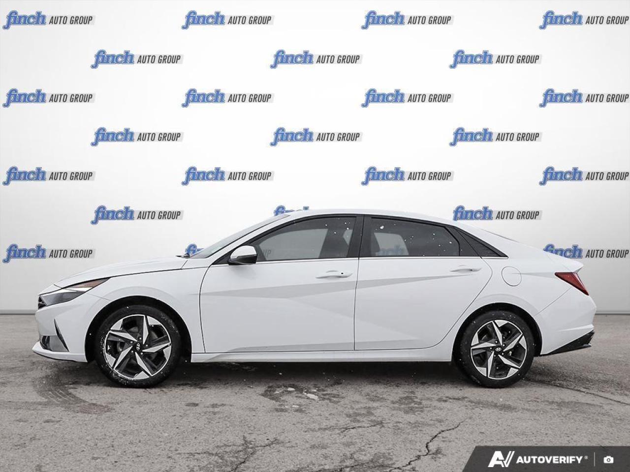 2023 Hyundai Elantra Luxury 4dr Sedan Photo