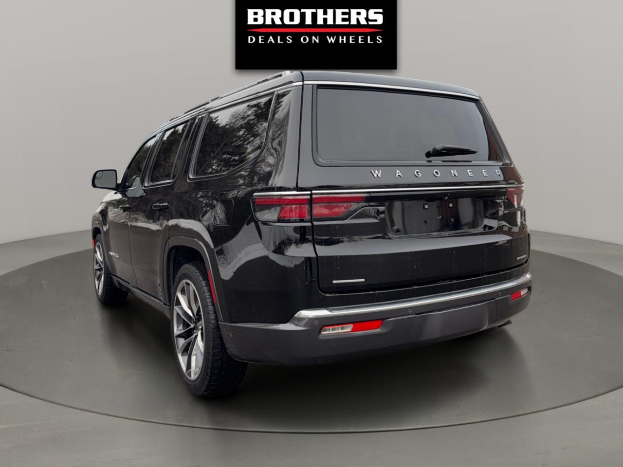 2022 Jeep Wagoneer Series III 4x4 No Accidents One Owner Photo