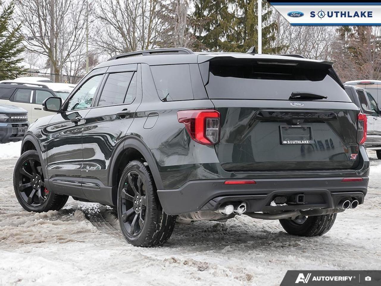 2023 Ford Explorer ST 4dr 4x4 Photo2