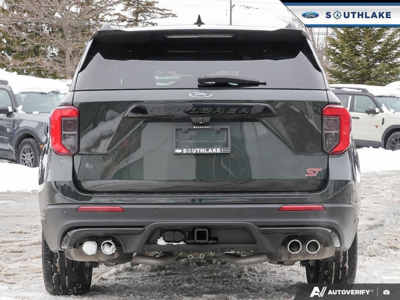 2023 Ford Explorer ST 4dr 4x4 Photo