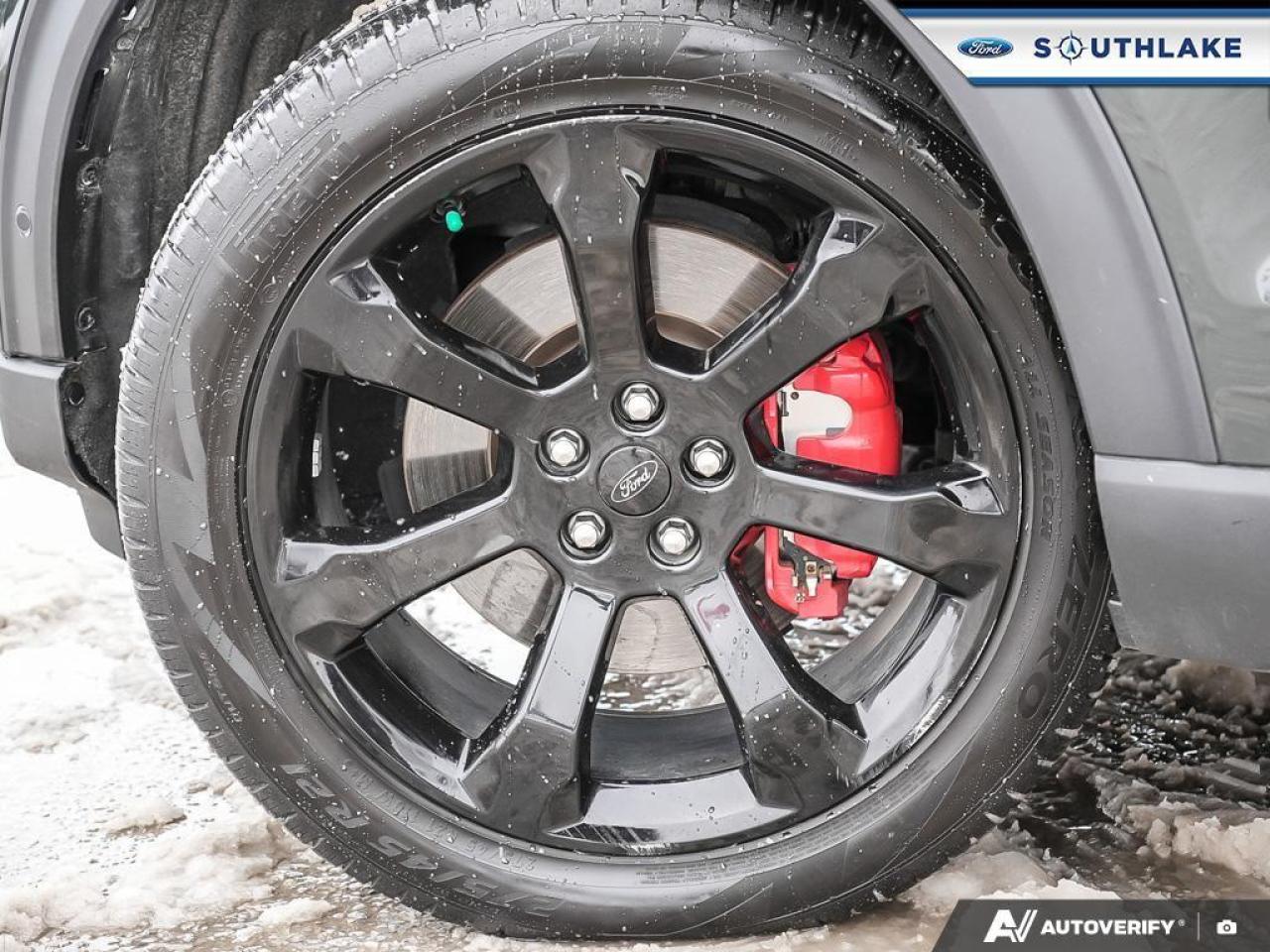 2023 Ford Explorer ST 4dr 4x4 Photo4