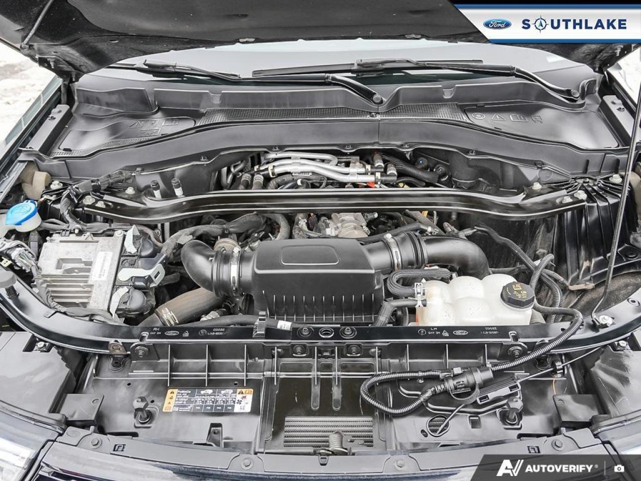 2023 Ford Explorer ST 4dr 4x4 Photo