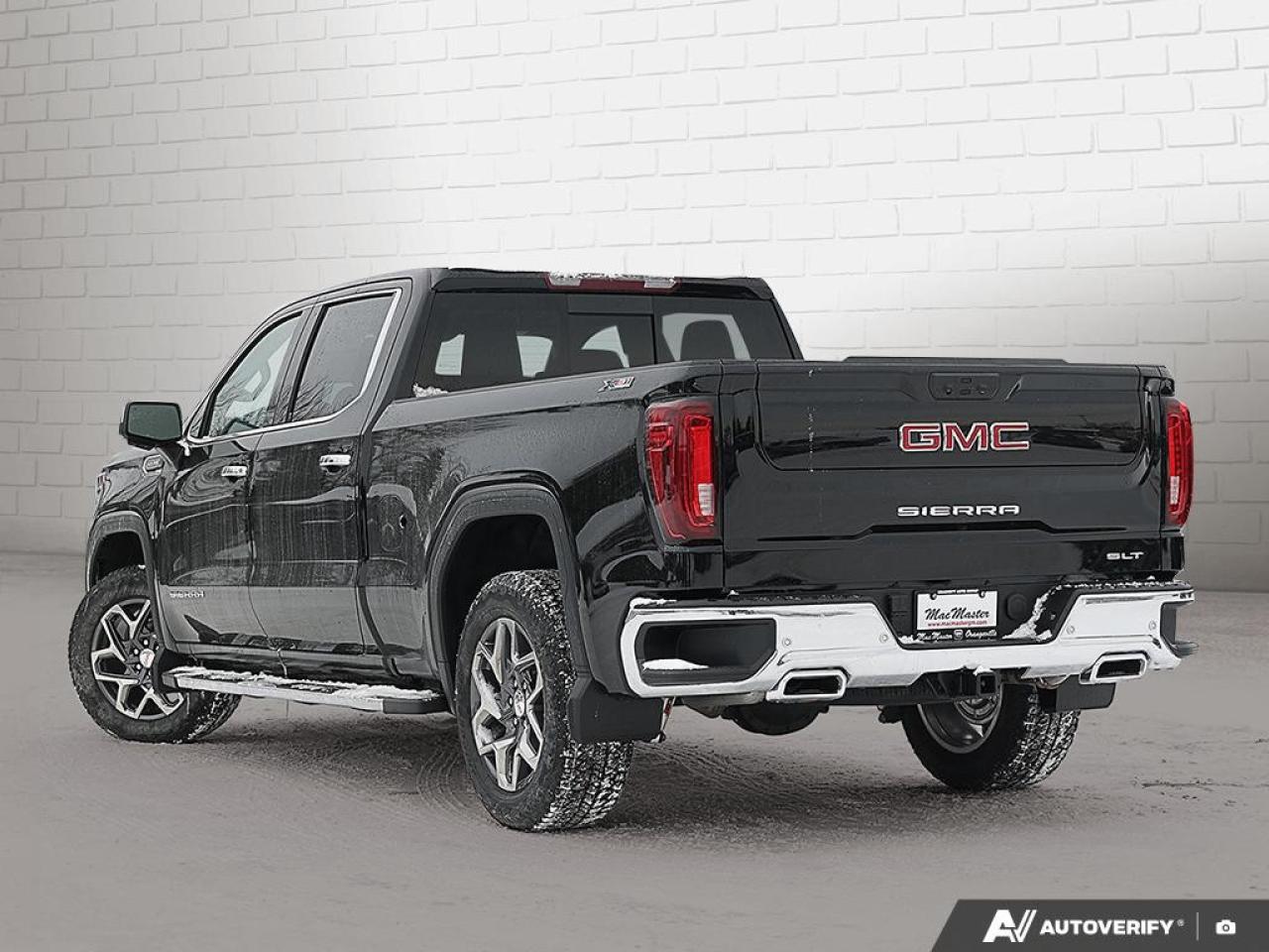 2026 GMC Sierra 1500 Crew Cab Standard Box 4-Wheel Drive SLT Photo