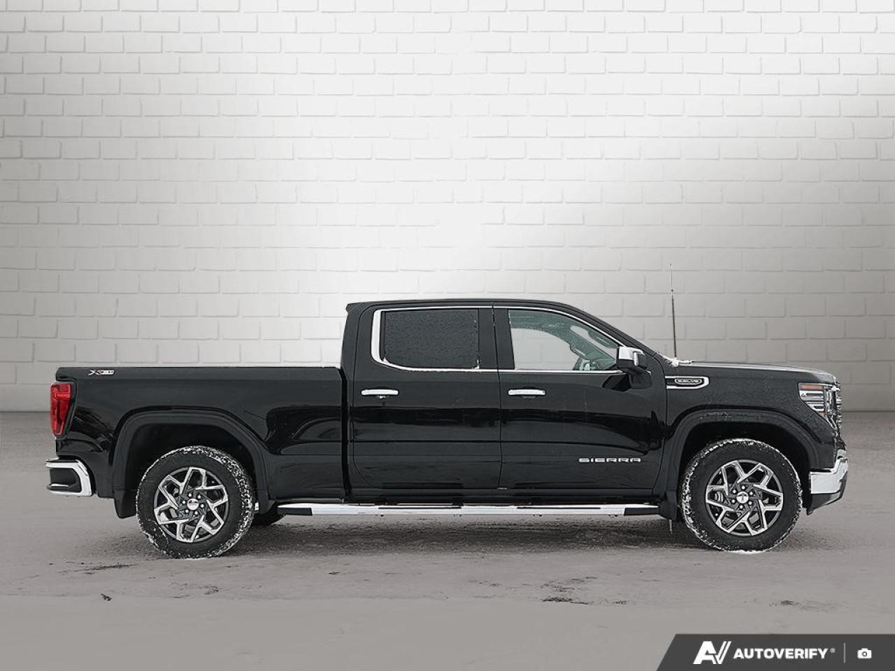 2026 GMC Sierra 1500 Crew Cab Standard Box 4-Wheel Drive SLT Photo