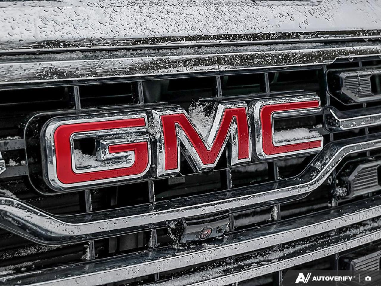 2026 GMC Sierra 1500 Crew Cab Standard Box 4-Wheel Drive SLT Photo