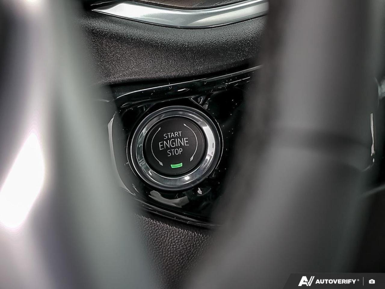 2026 GMC Sierra 1500 Crew Cab Standard Box 4-Wheel Drive SLT Photo