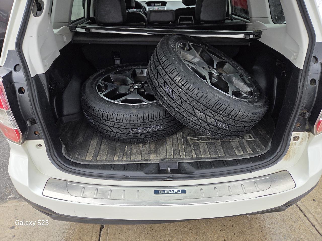 2016 Subaru Forester 2.0 L XT TOURING LEATHER PANO ROOF ONE OWNER $ 12, Photo