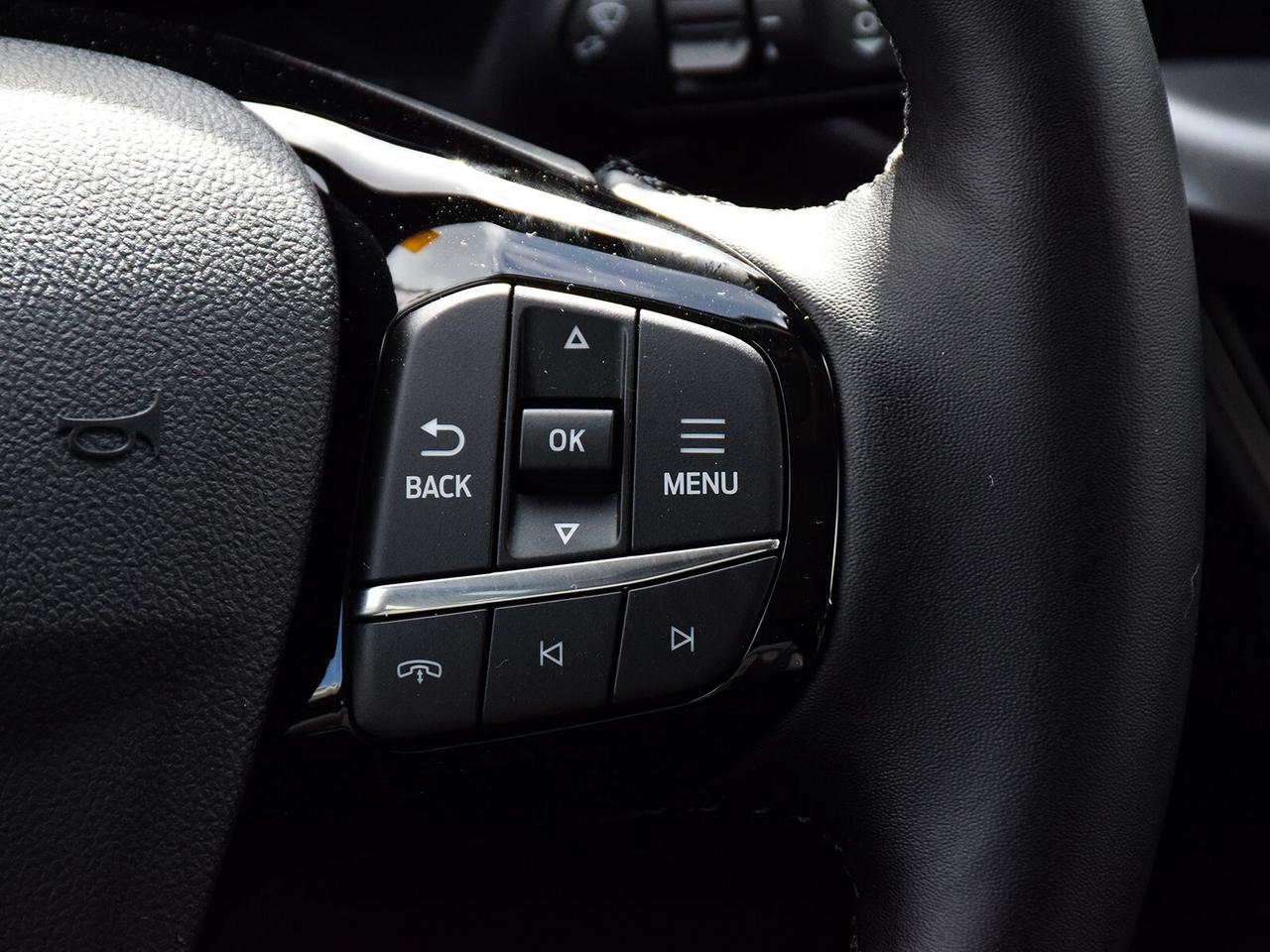 2025 Ford Escape PHEV FWD Photo