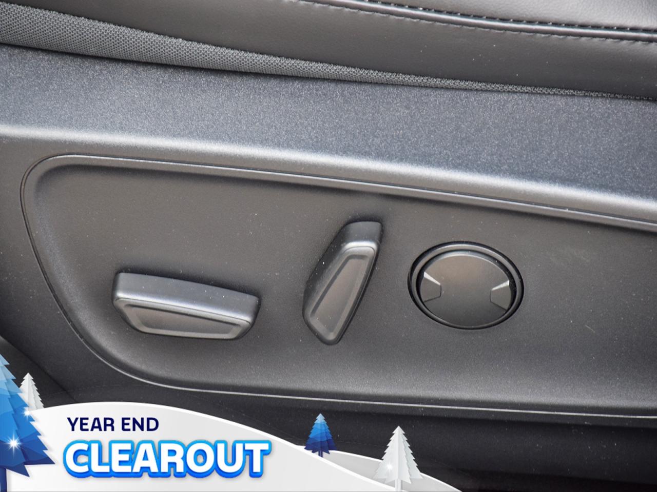 2025 Ford Escape ST-Line AWD Photo