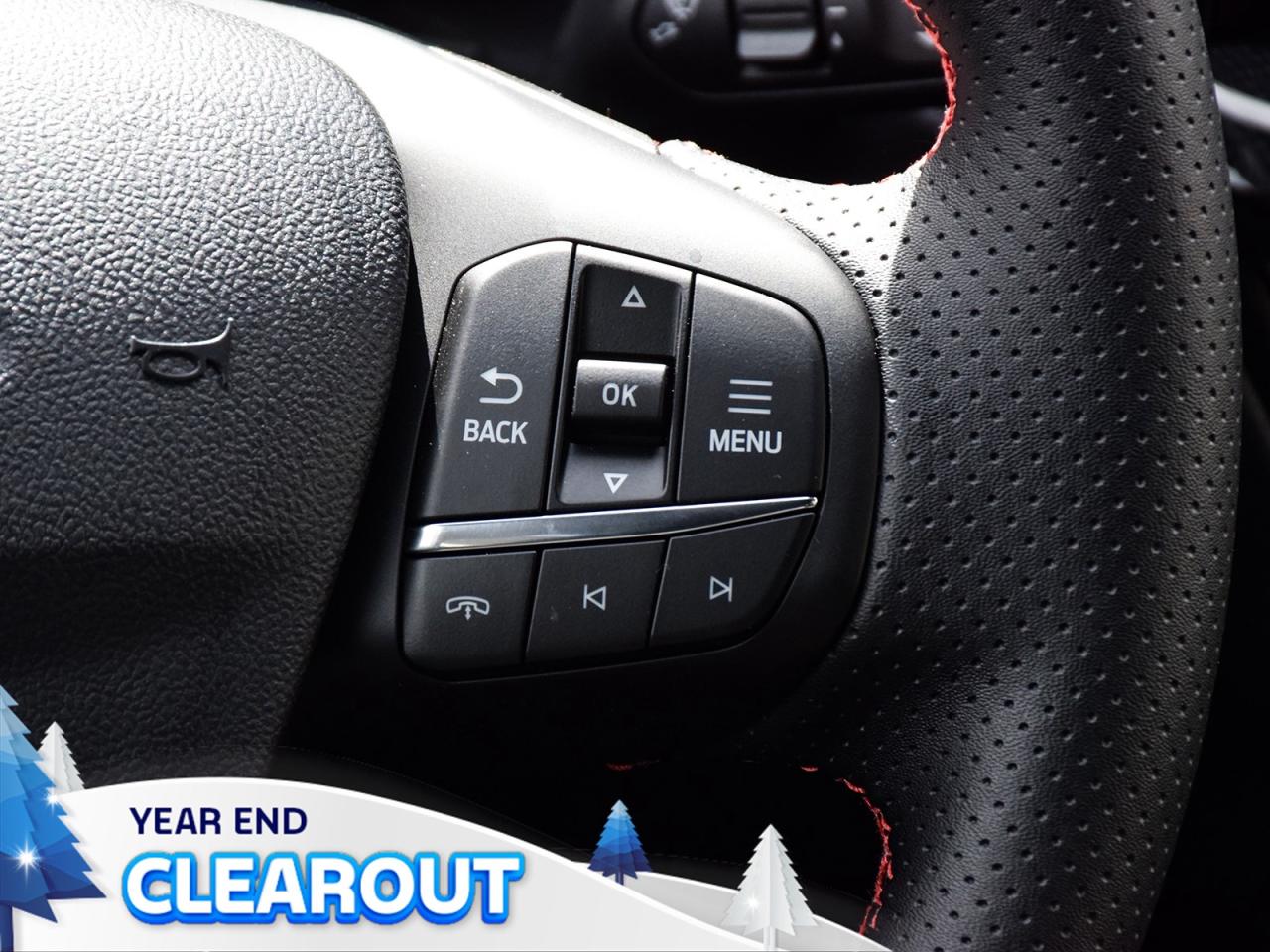 2025 Ford Escape ST-Line AWD Photo