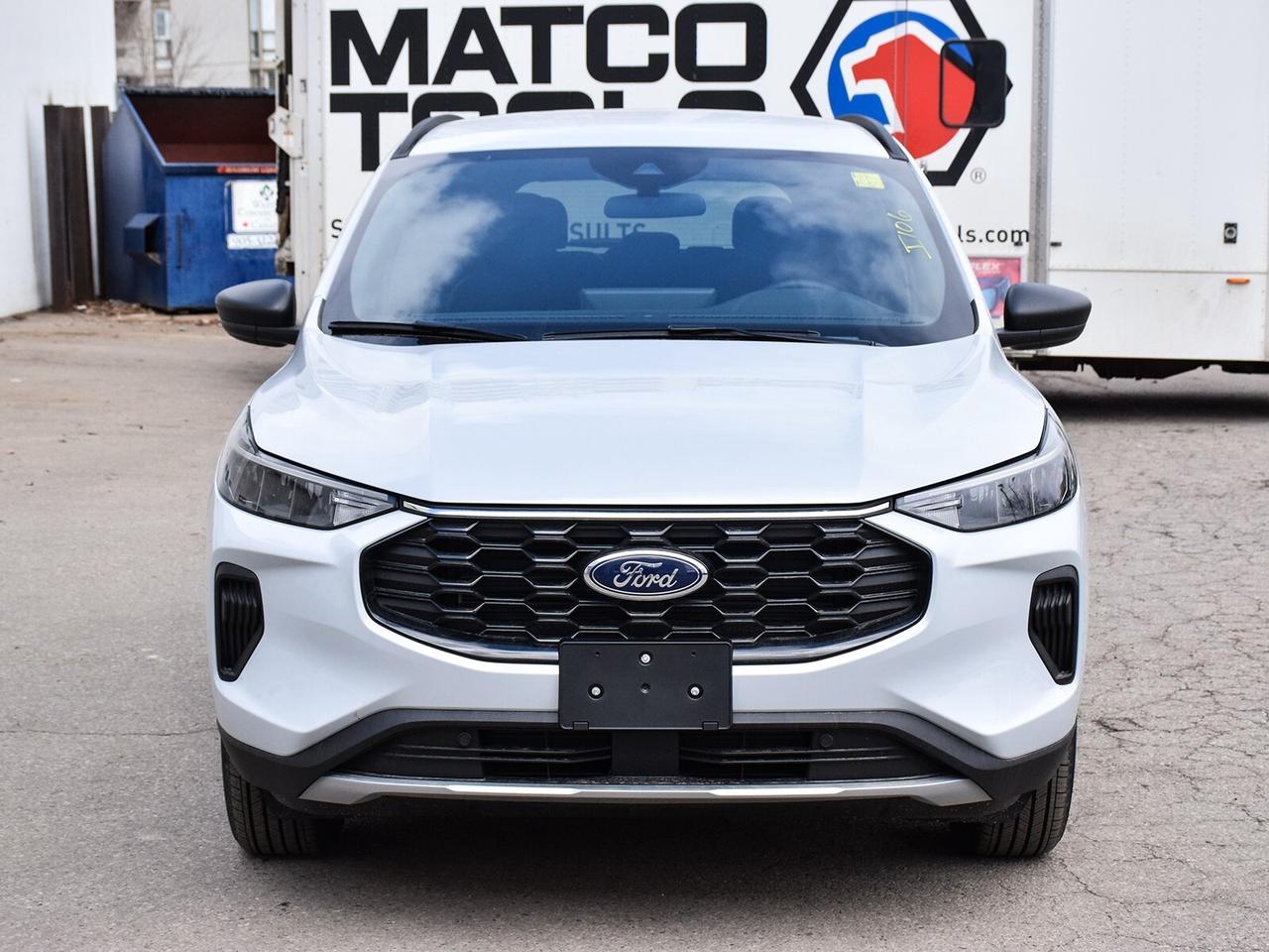 2025 Ford Escape ST-Line AWD Photo