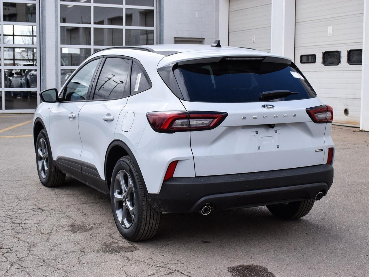 2025 Ford Escape ST-Line AWD Photo