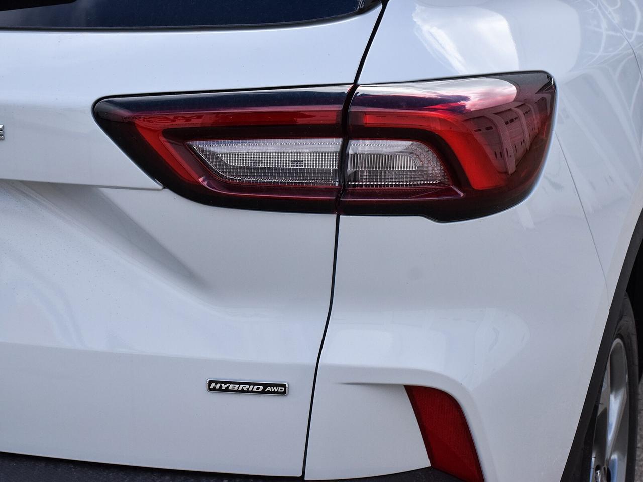 2025 Ford Escape ST-Line AWD Photo