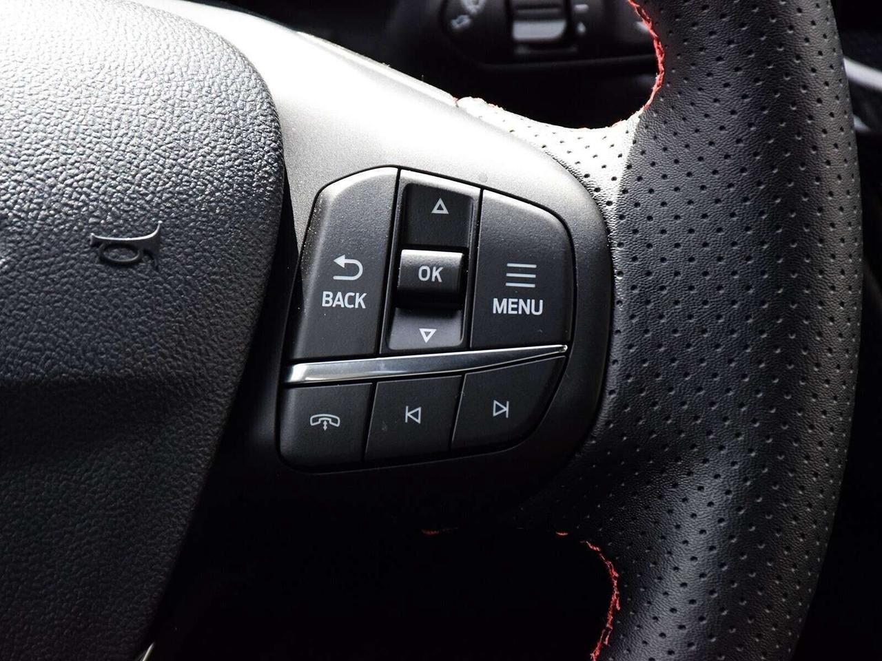 2025 Ford Escape ST-Line Photo