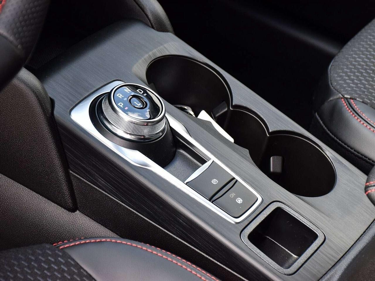 2025 Ford Escape ST-Line Photo