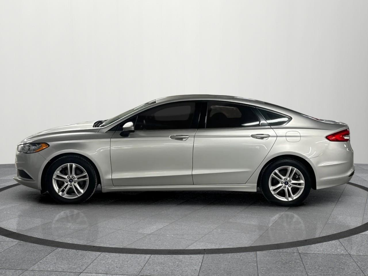 2018 Ford Fusion SE 4dr Front-wheel Drive Sedan Photo