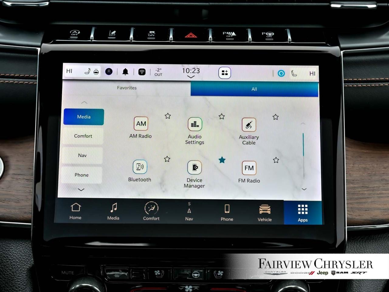 2024 Jeep Grand Cherokee Summit PANO ROOF   HEADS UP   19 SPEAKER MCINTOSH Photo