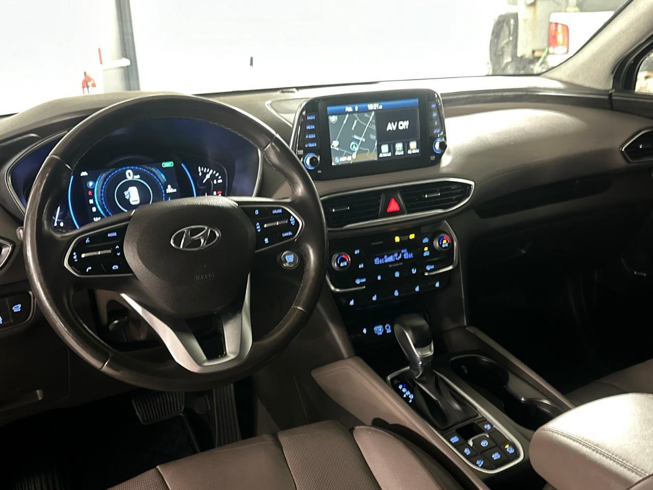 2019 Hyundai Santa Fe Ultimate 2.0  (A8) 4dr All-Wheel Drive Photo